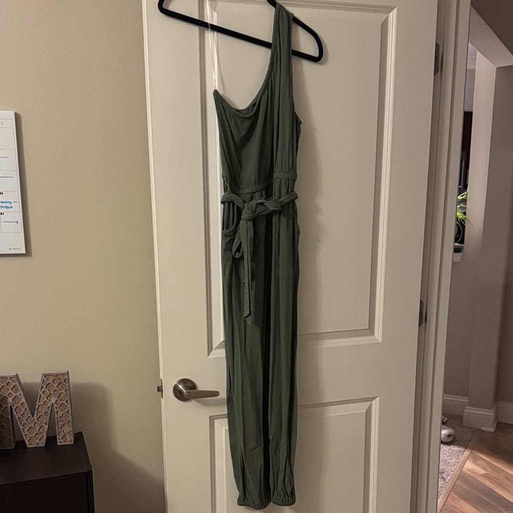 American Eagle Outfitters Olive Green Top